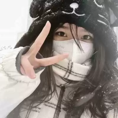 邱湛蓝